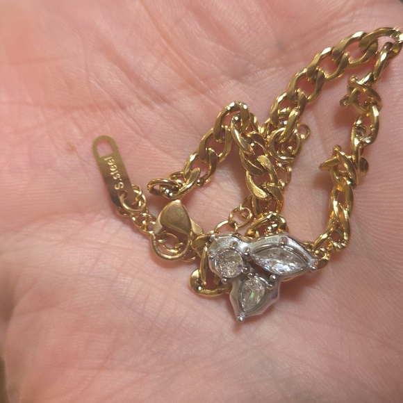 New Jade Trau Similar Non Tarnish Bracelet - Picture 4 of 4